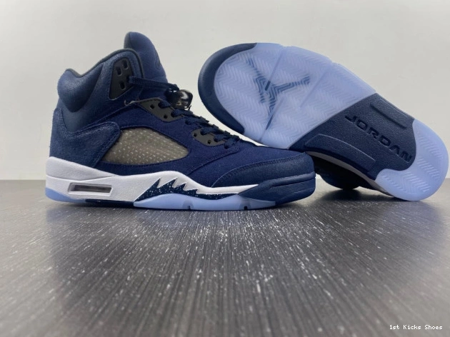 1st Kicks Jordan Air 5 FD6812-400 Georgetown 0729